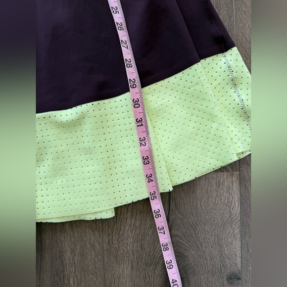 Lululemon Away Dress Black Cherry Neon Yellow Size Small - Picture 5 of 14